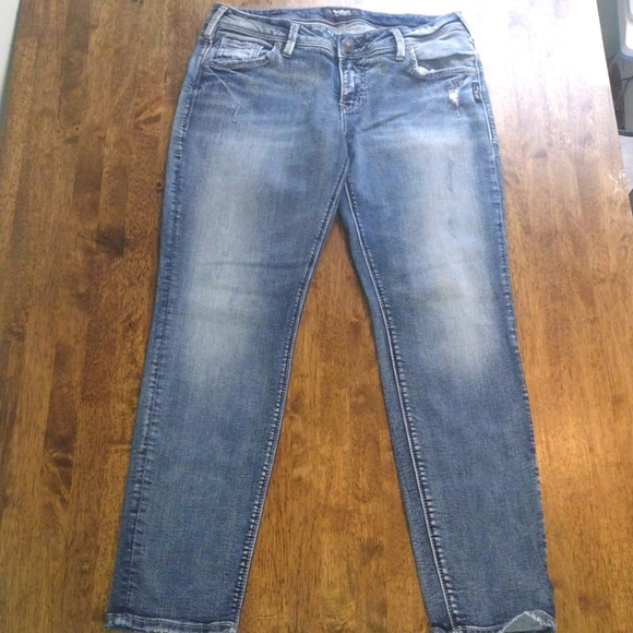 Woman's Medium Wash Distressed Silver Jeans Sam Style W30/L27 - Picture 1 of 6